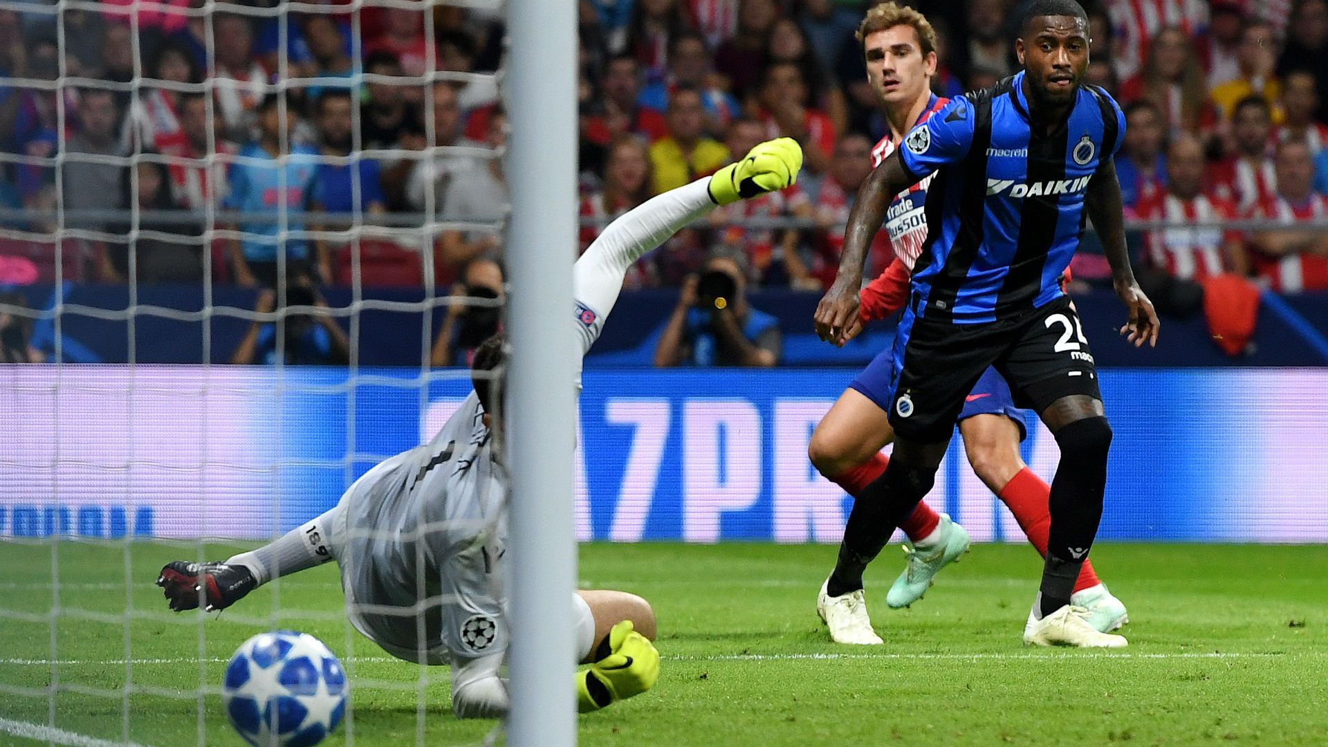 VIDEO Atletico Madrid 3 1 Club Brugge [Champions League] Highlights